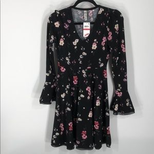 Long top American rag floral print on black